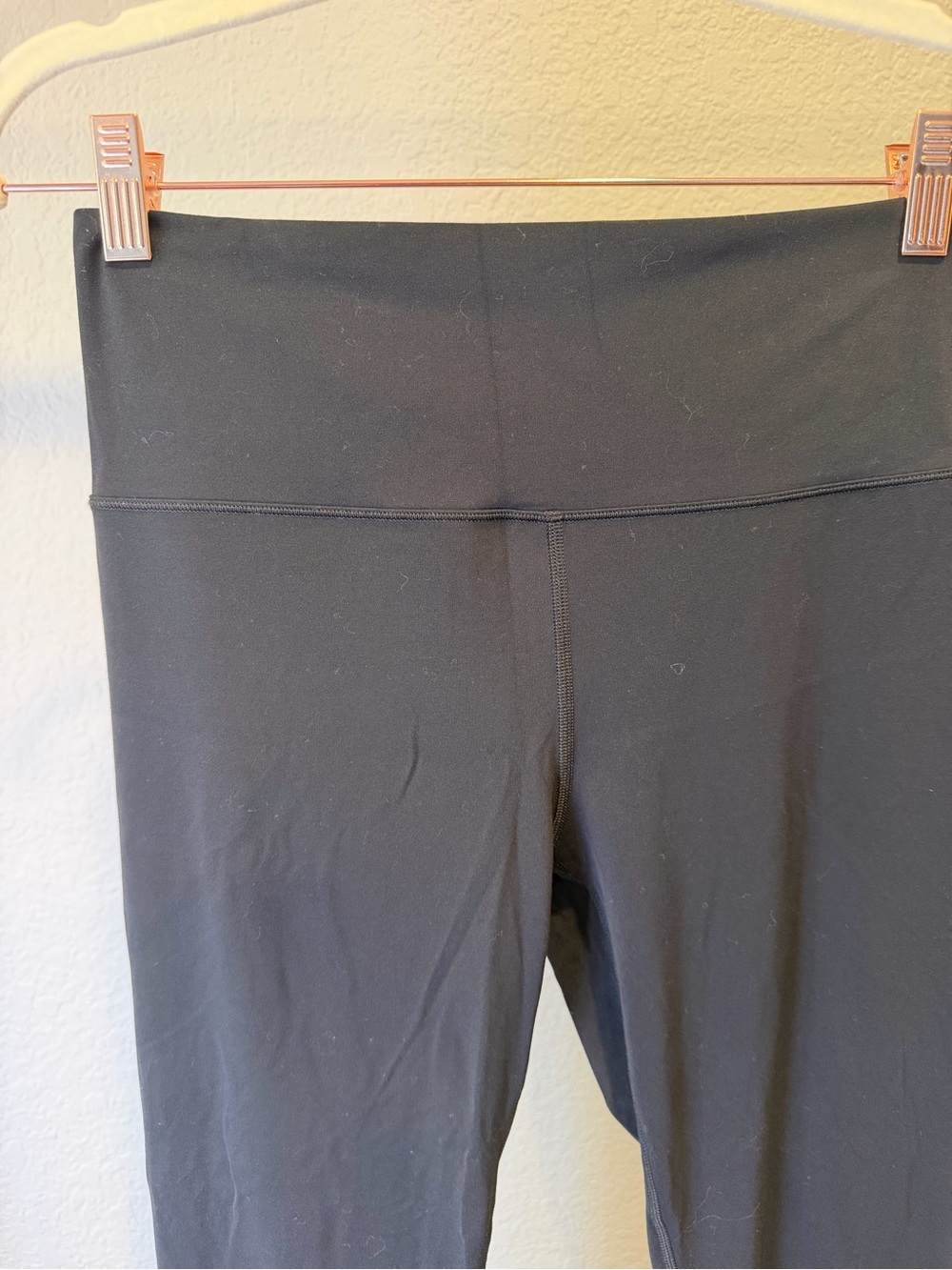 Vuori AllTheFeels™ Legging Women’s Medium Black High Rise BlissBlend Yoga Pants - Picture 2 of 6